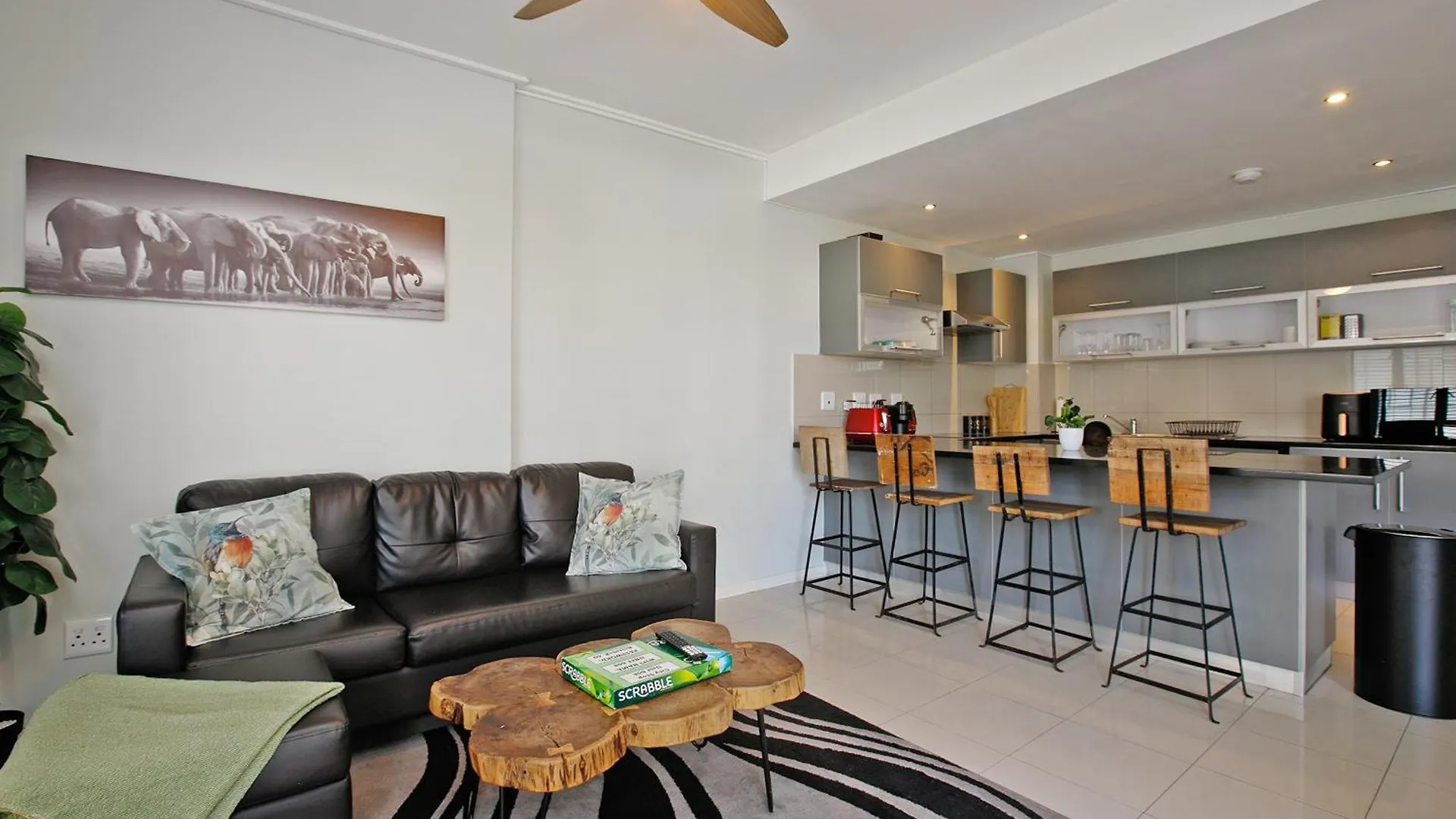 Apartment 2Bdr - City Explorer Cape Town South Africa